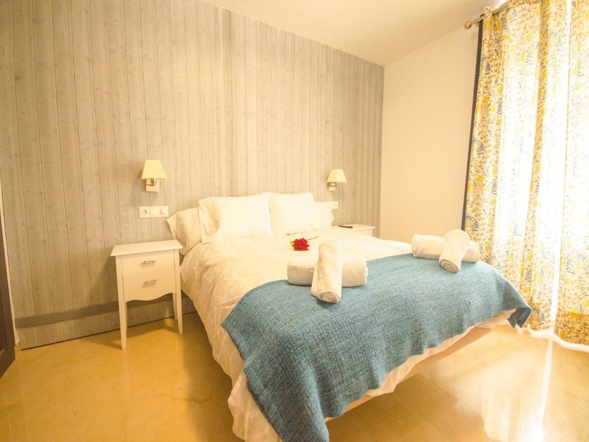 Bungalow Sergio Estepona Bagian luar foto
