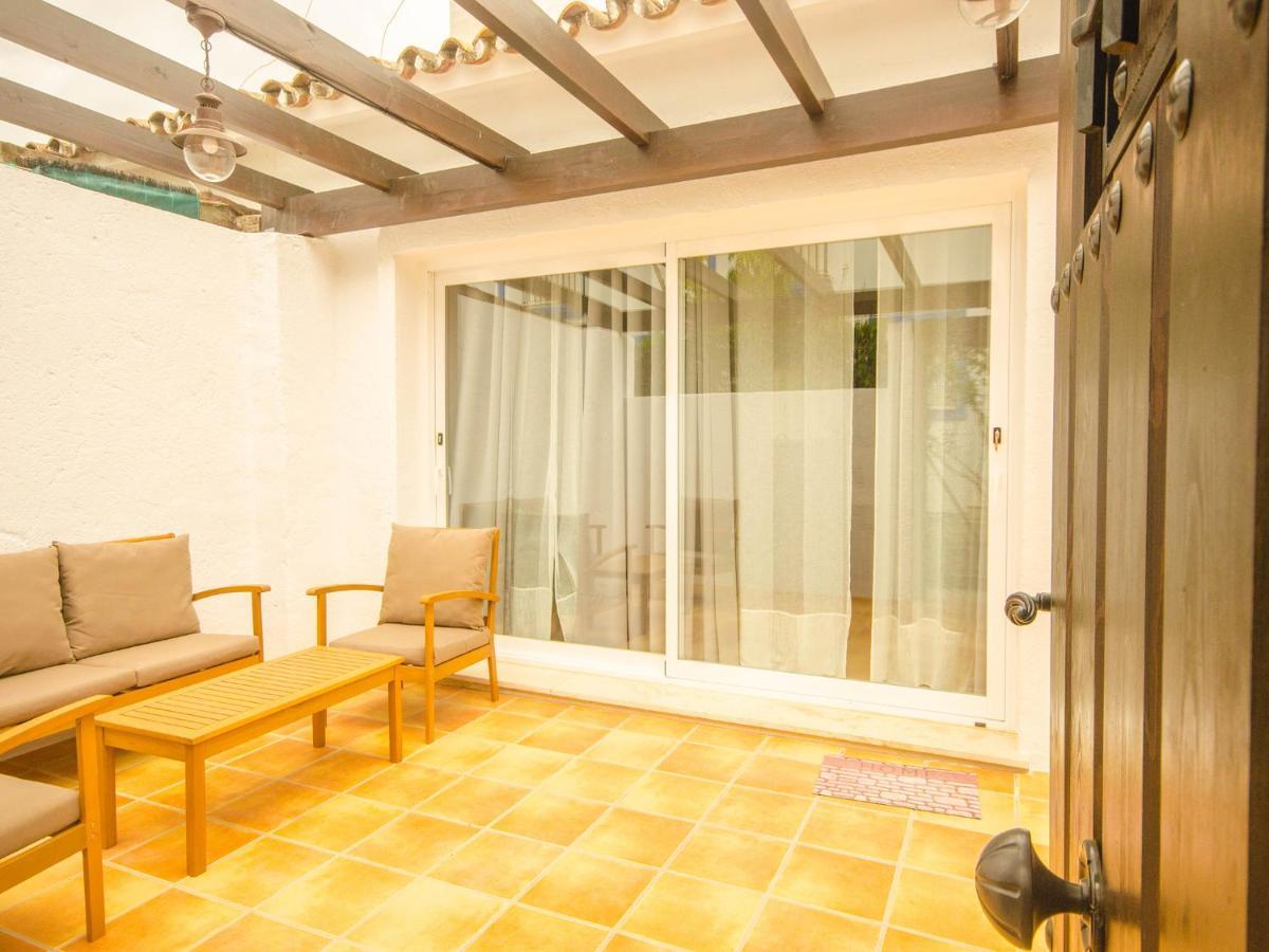 Bungalow Sergio Estepona Bagian luar foto