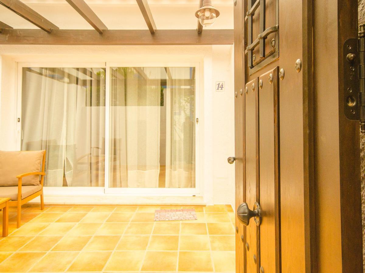 Bungalow Sergio Estepona Bagian luar foto